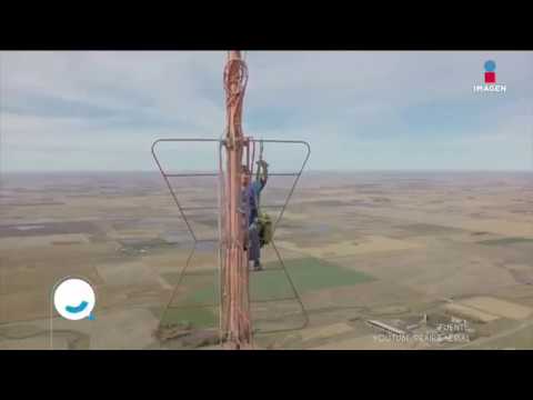 cuanto pagan por cambiar los focos de las torres